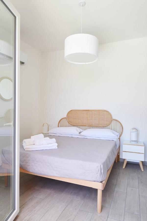 Salinelle Rooms Lascari Exteriér fotografie
